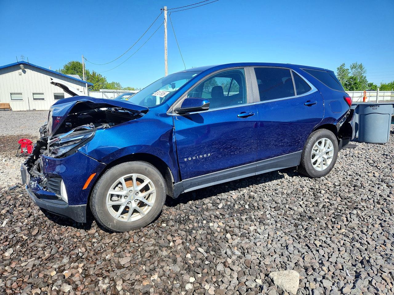 Salvage Chevrolet Equinox Image