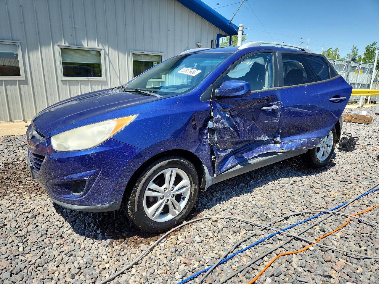 Salvage Hyundai TUCSON Image
