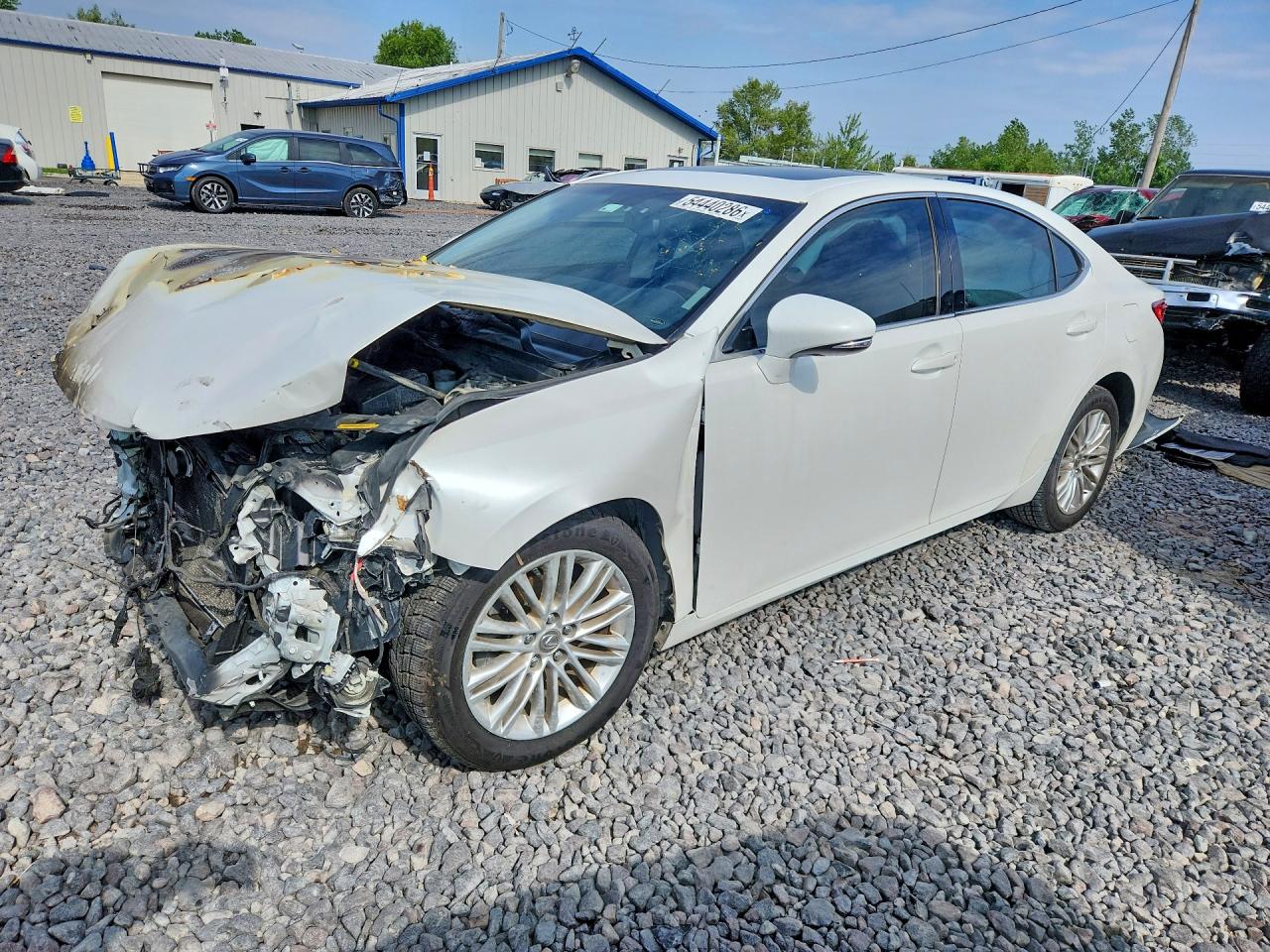 Salvage Lexus Es Image