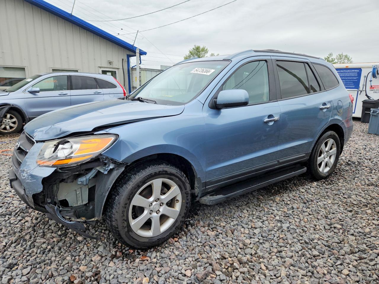 Salvage Hyundai SANTA FE Image