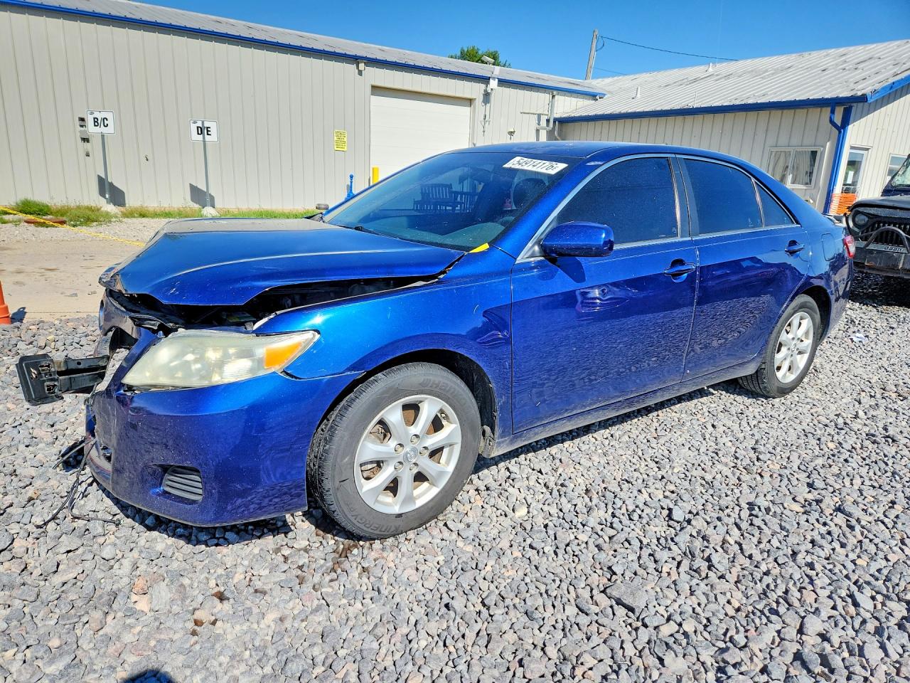 Salvage Toyota Camry Image