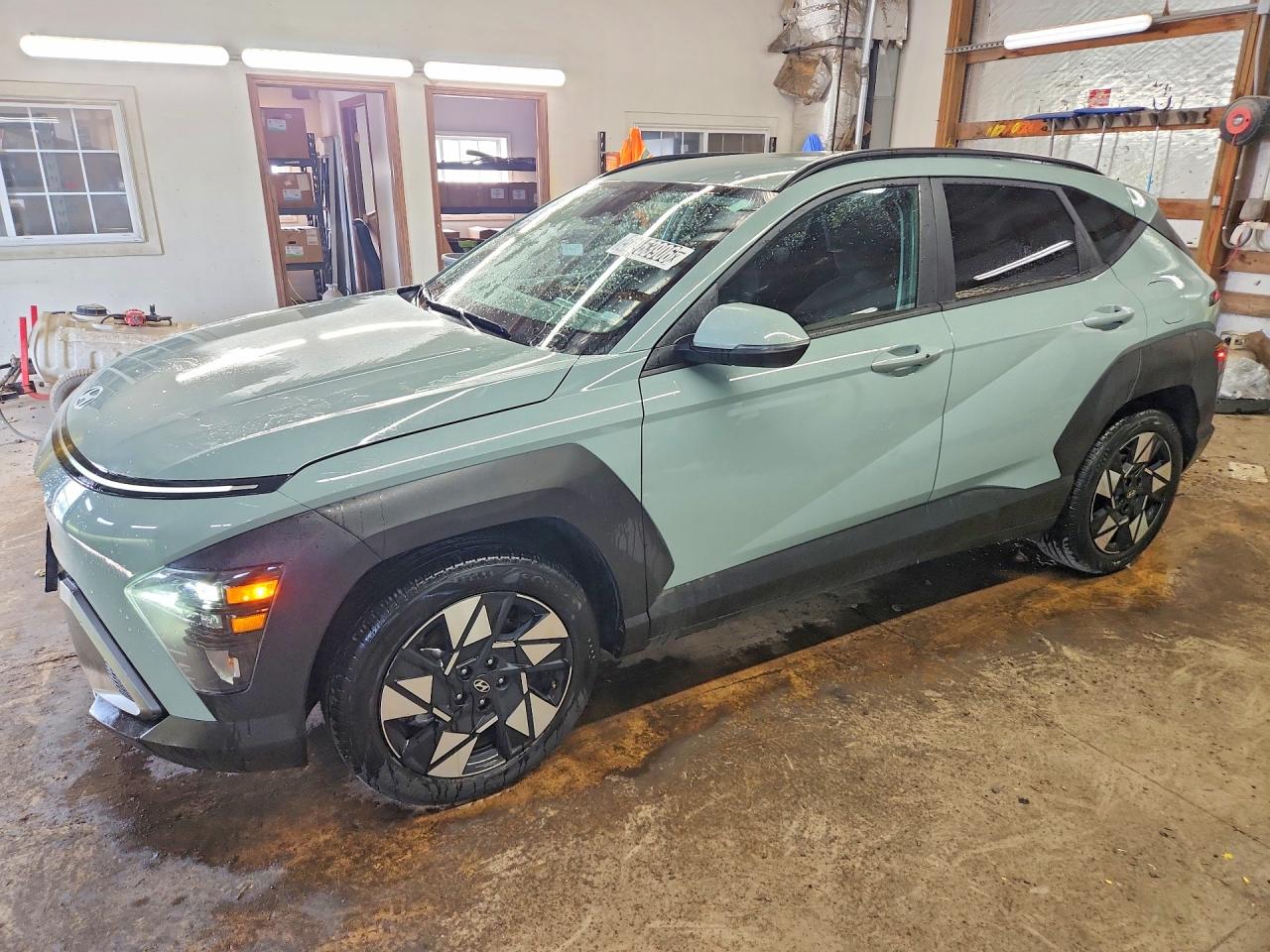 Salvage Hyundai KONA Image