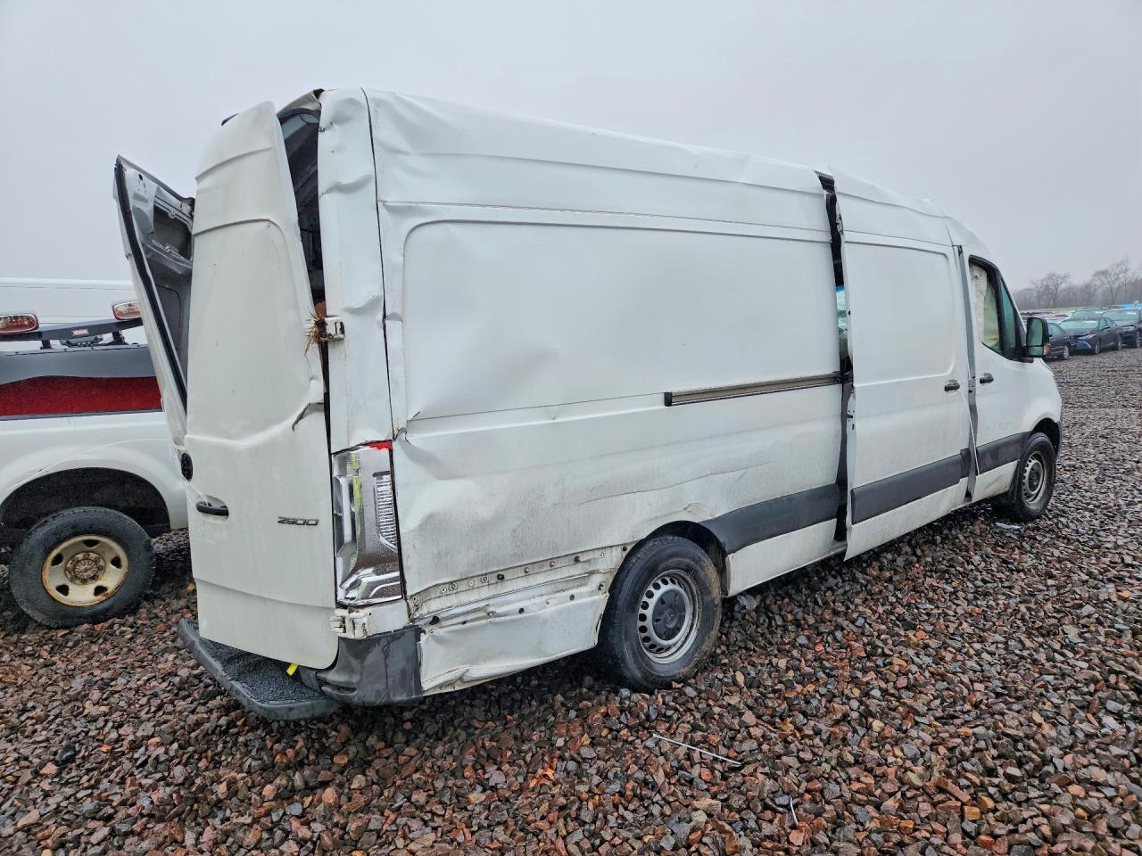 Mercedes-Benz Sprinter 2500