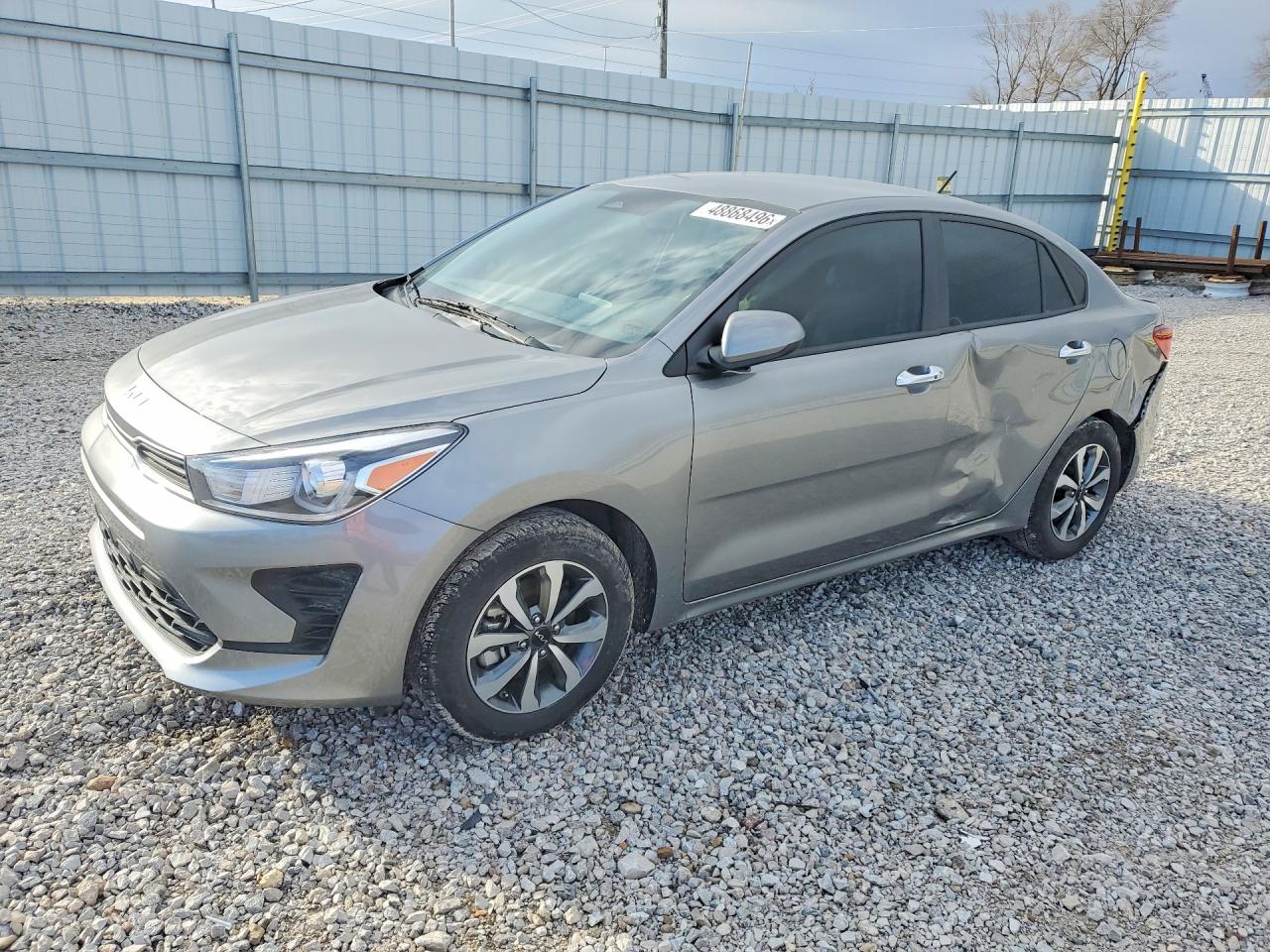 Salvage Kia Rio Image