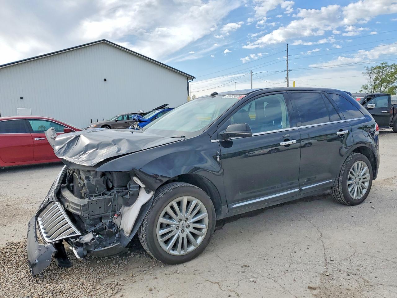 Salvage Lincoln MKX Image