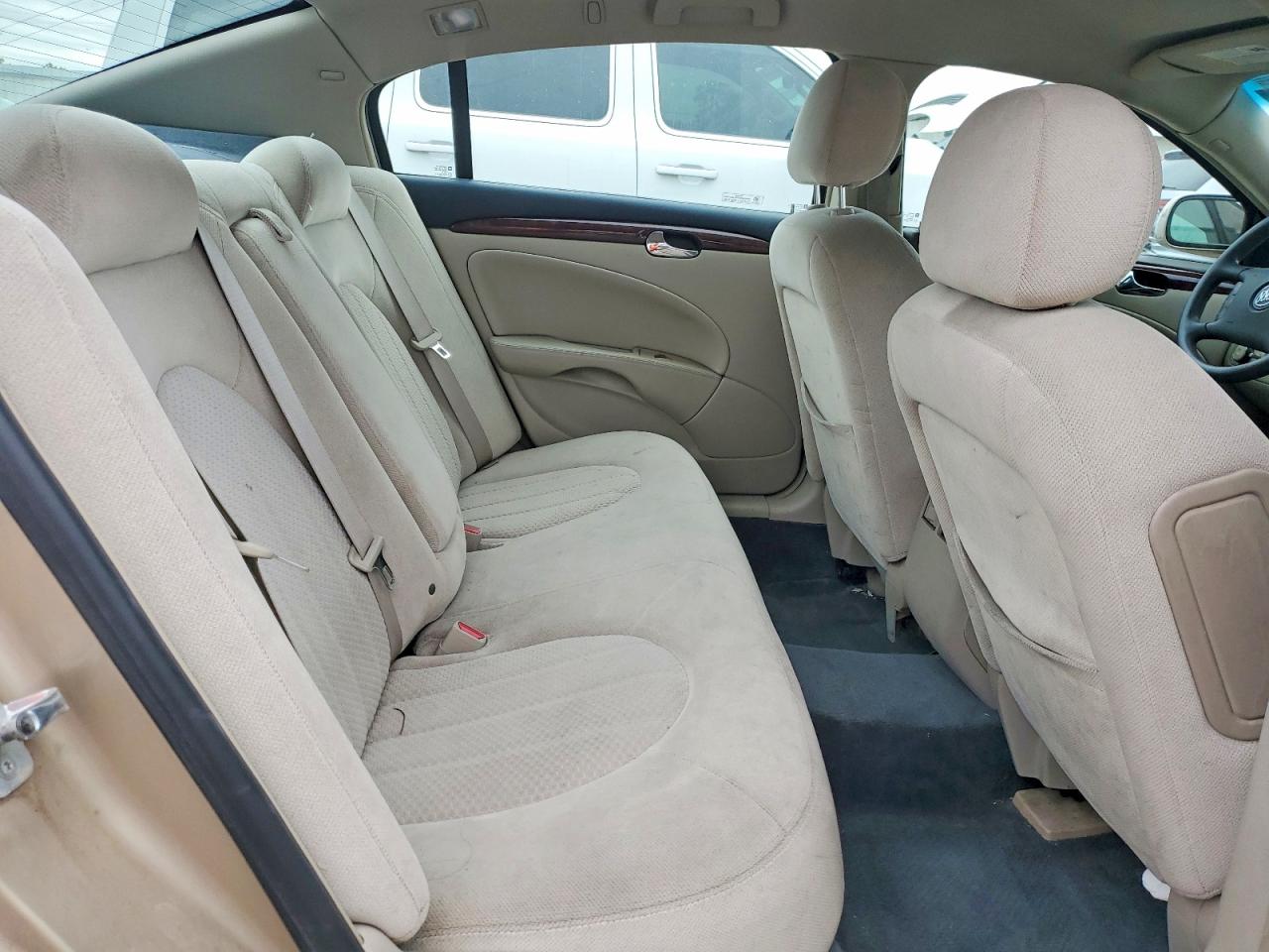 Buick Lucerne Cx