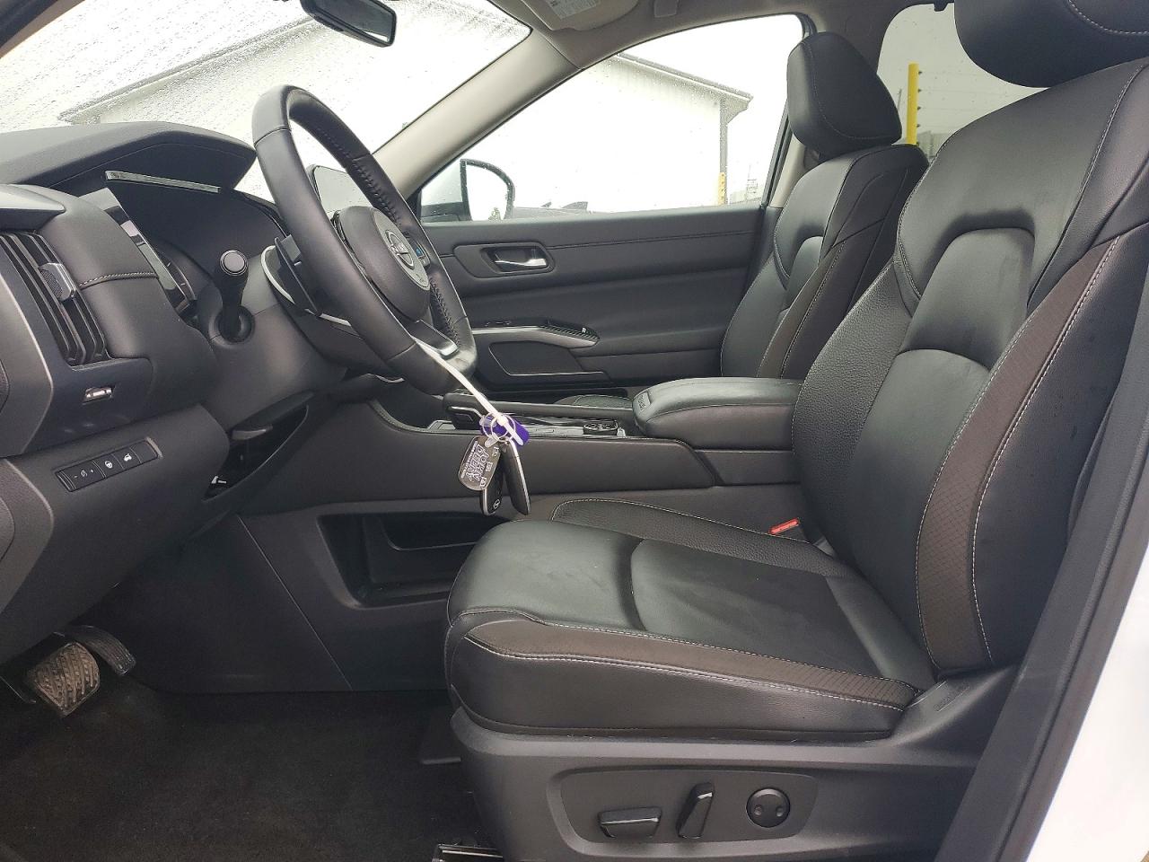 Nissan Pathfinder Sl