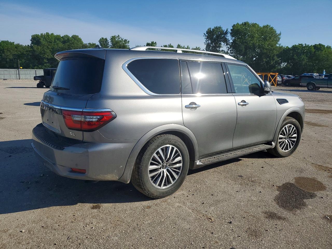 Nissan Armada Sl