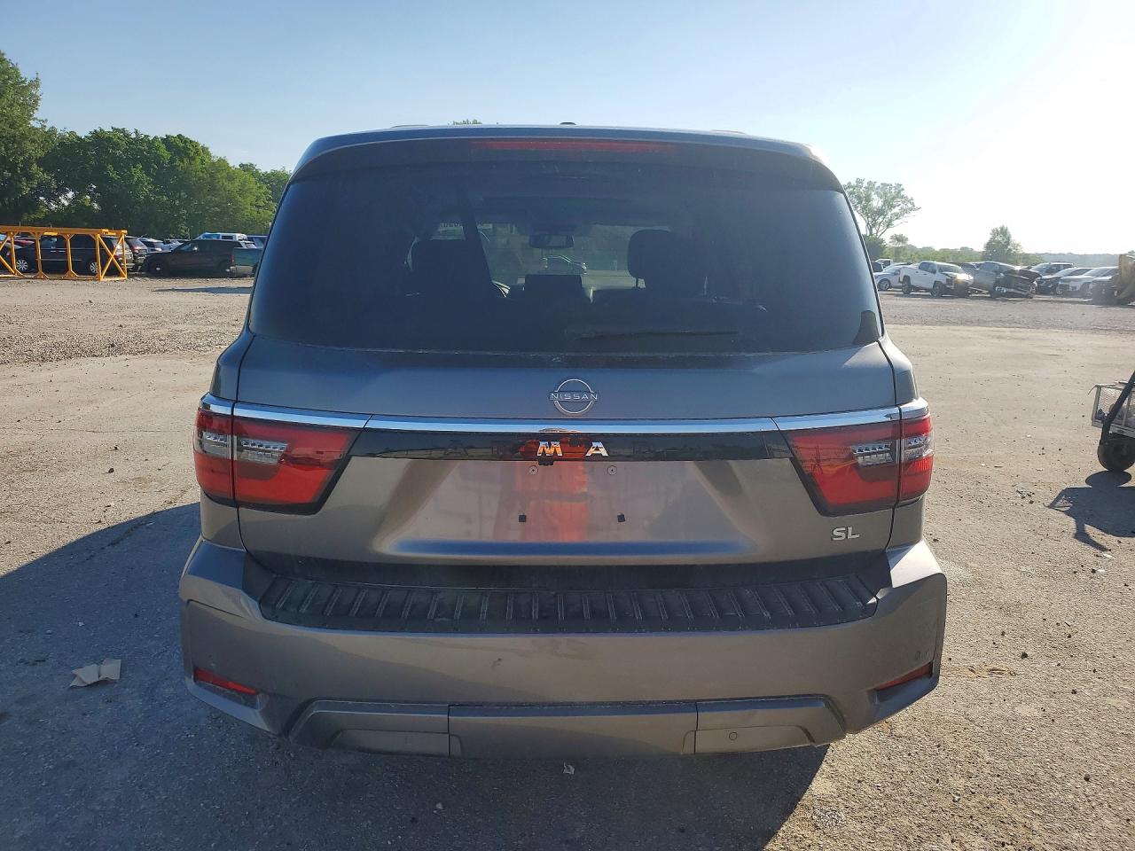 Nissan Armada Sl