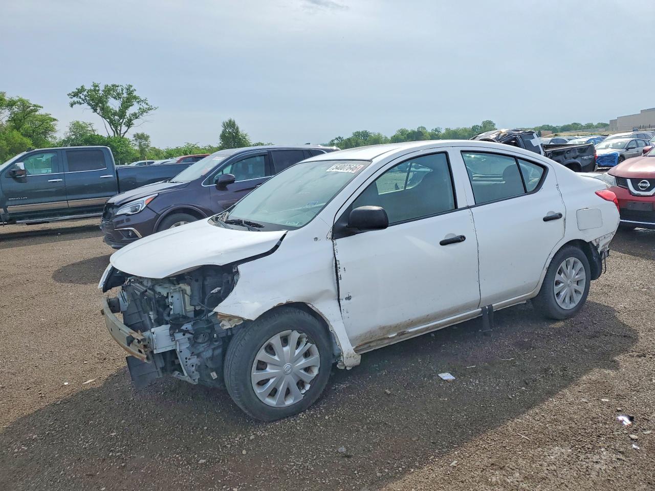 Salvage Nissan Versa Image