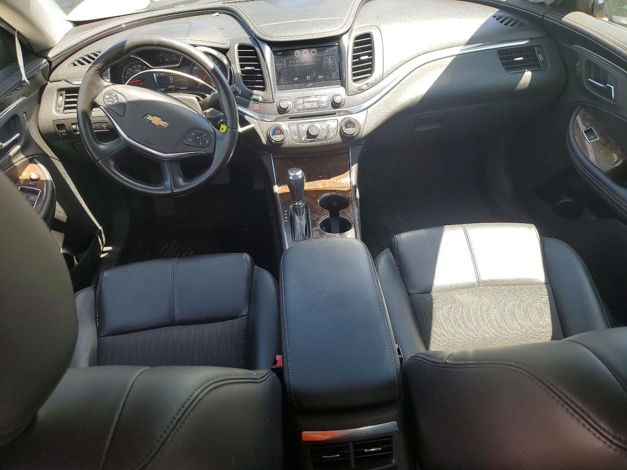 Chevrolet Impala Lt