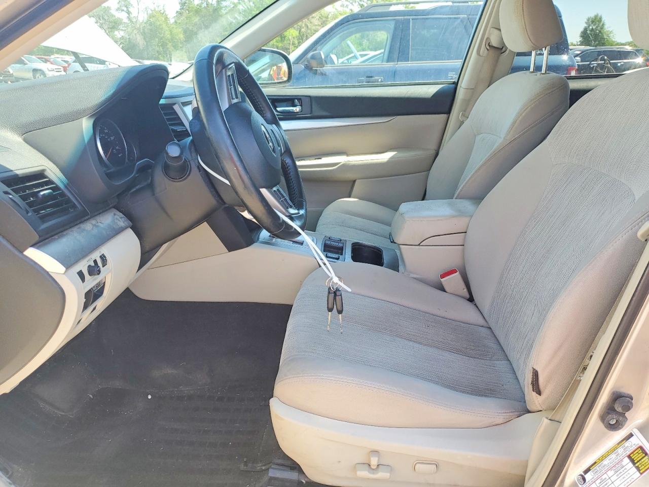 Subaru Outback 2.5i Premium