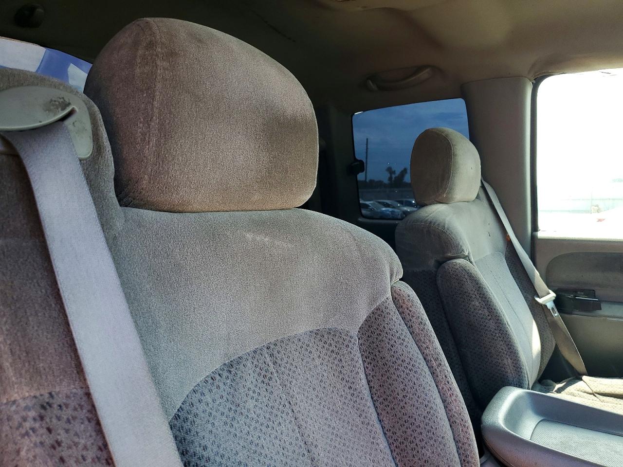Chevrolet Silverado C1500