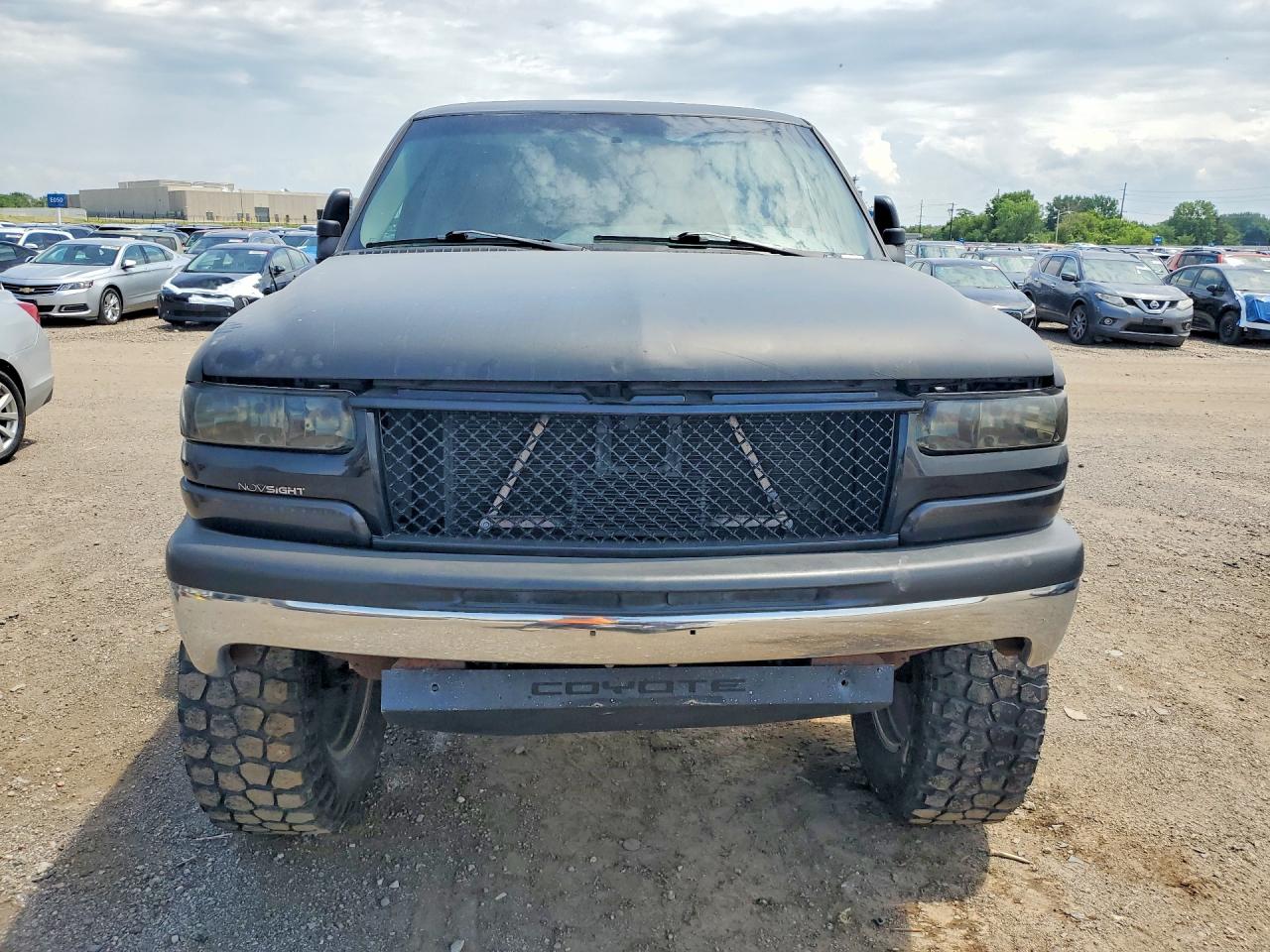 Chevrolet Silverado C1500