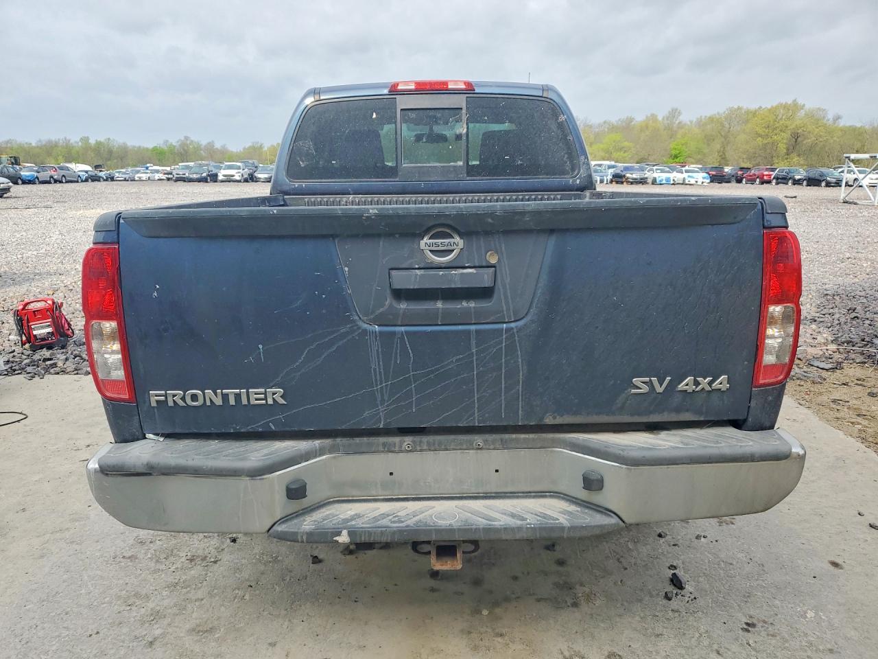 Nissan Frontier Sv V6