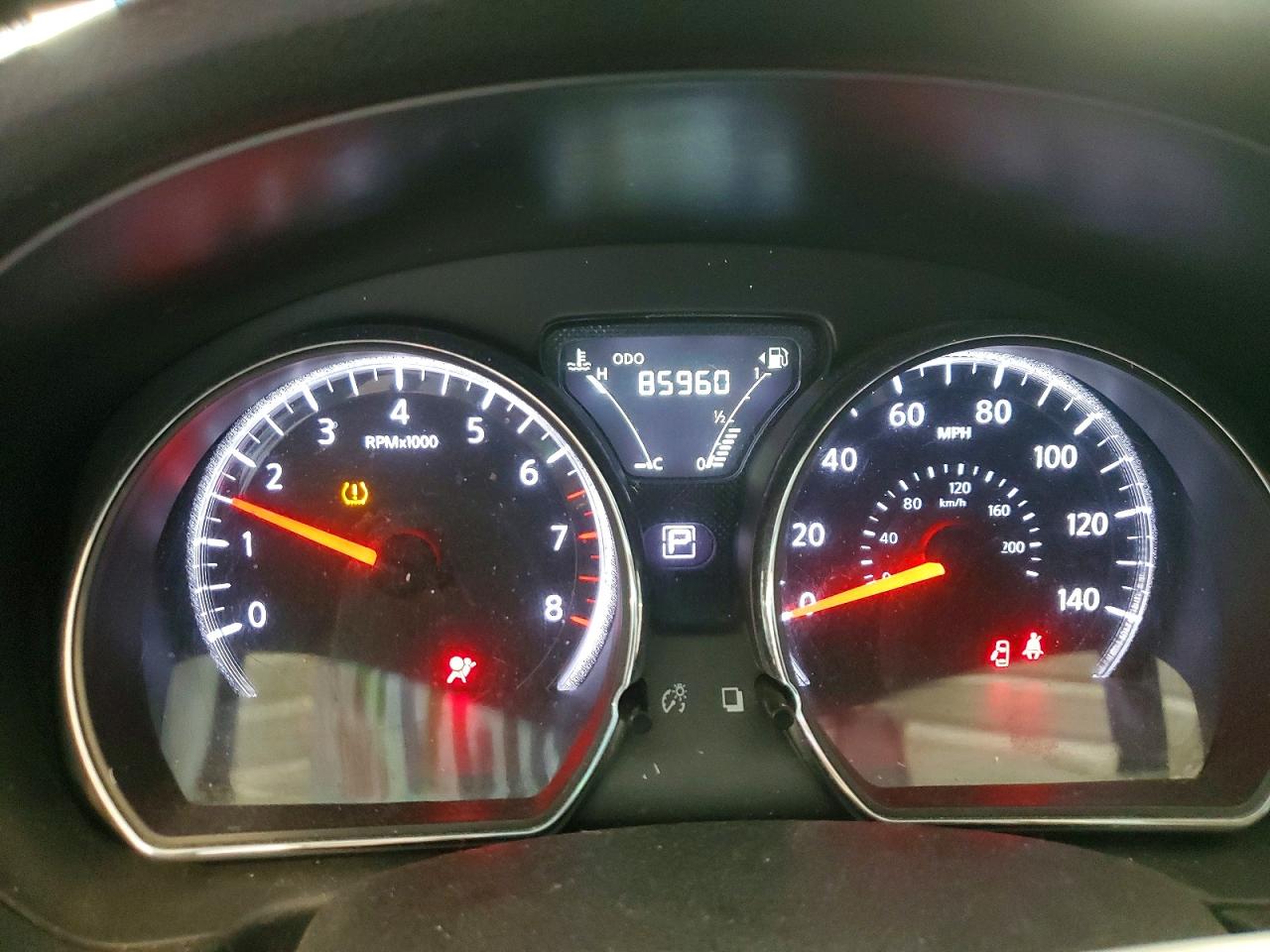 Nissan Versa 1.6 Sv