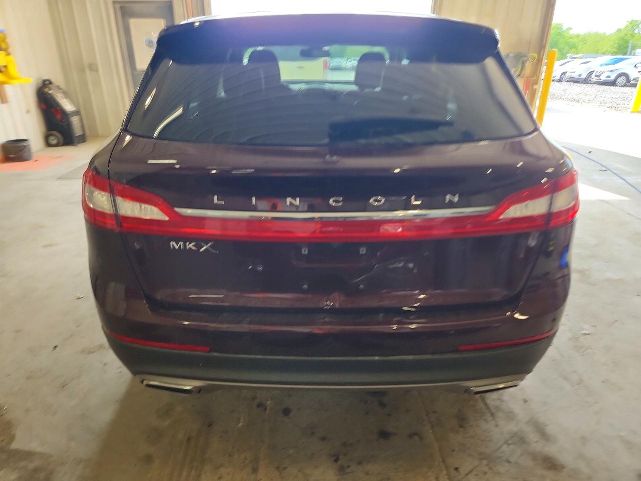 Lincoln MKX Reserve