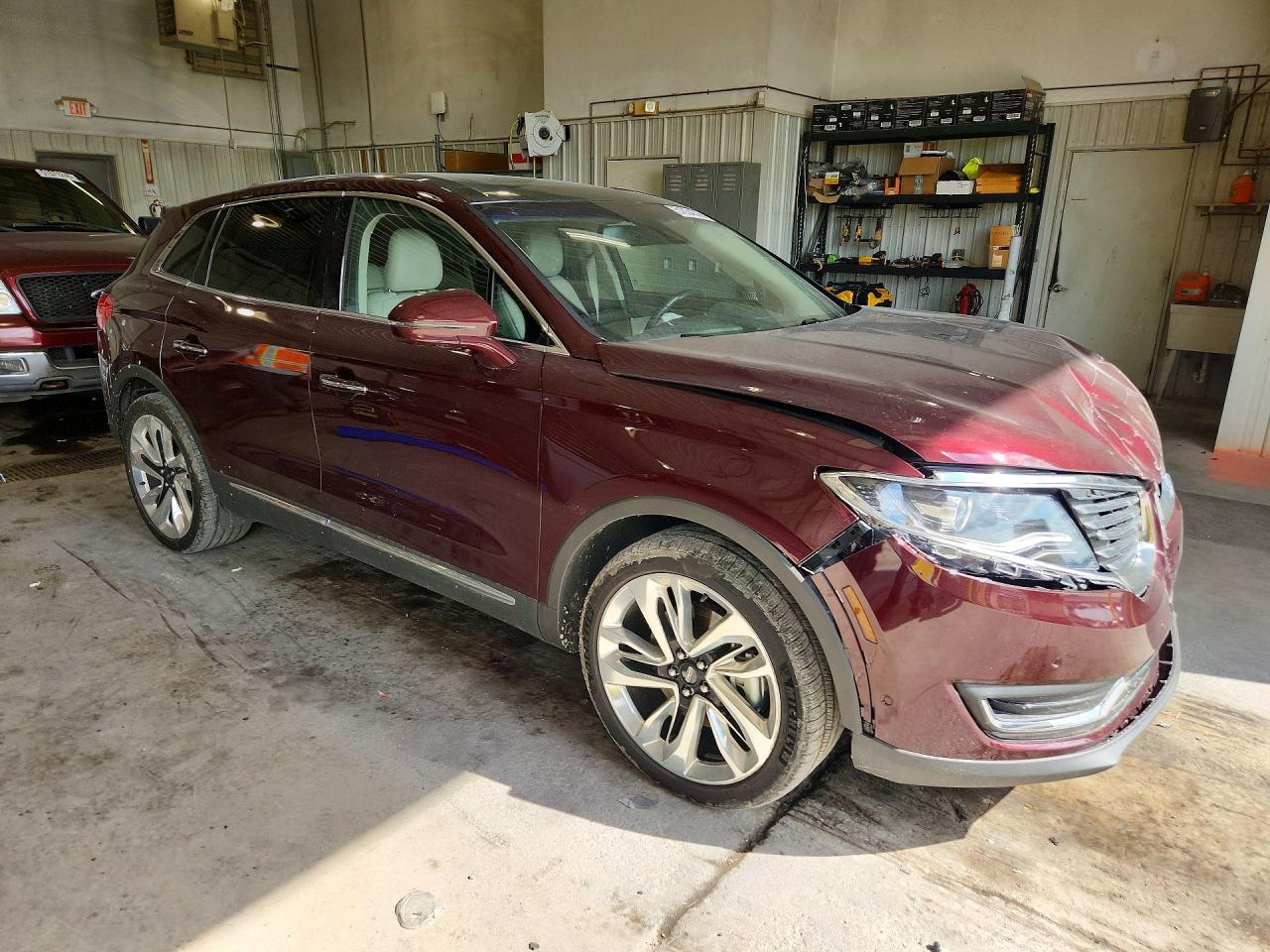 Lincoln MKX Reserve