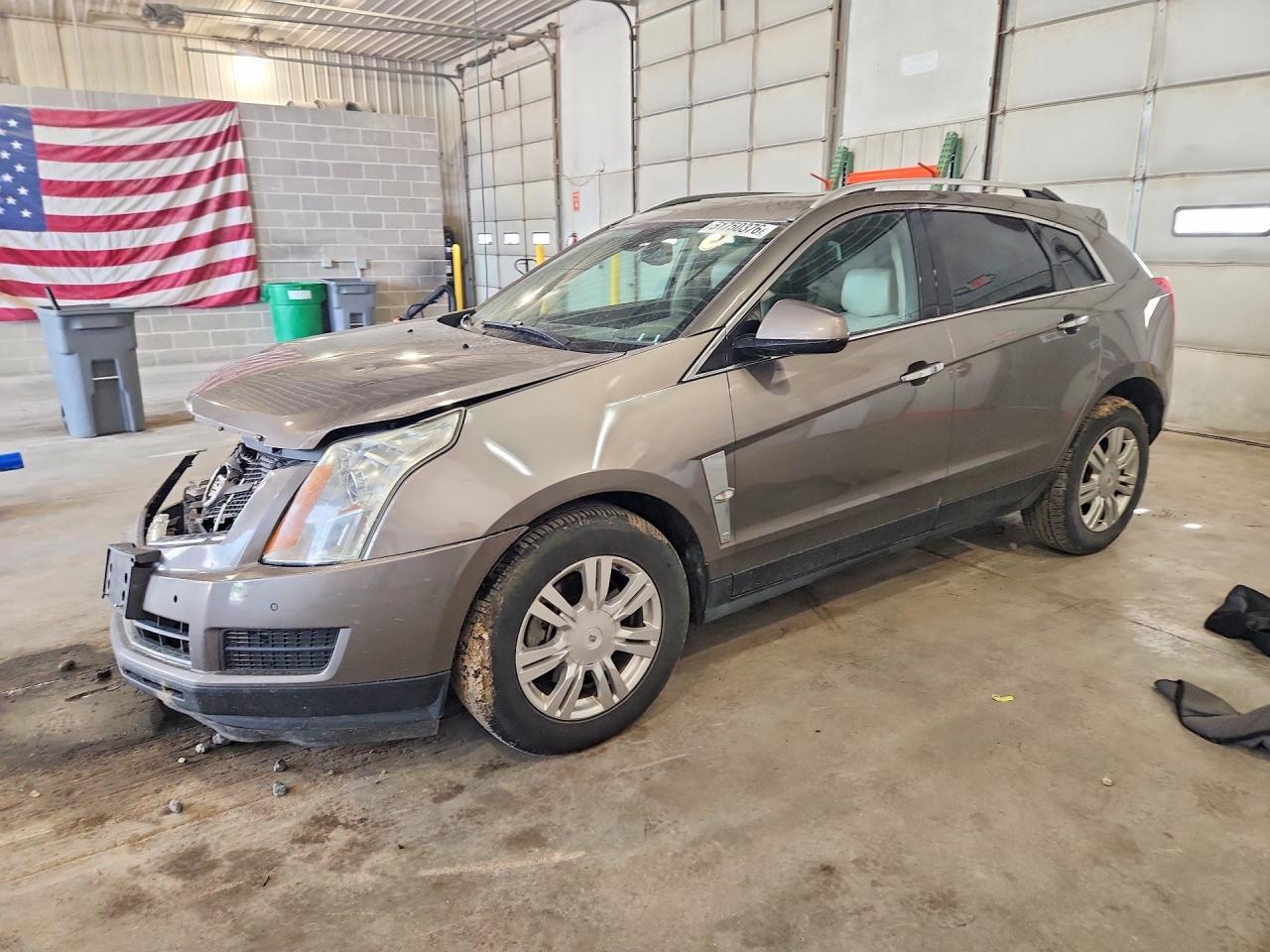 Salvage Cadillac SRX Image