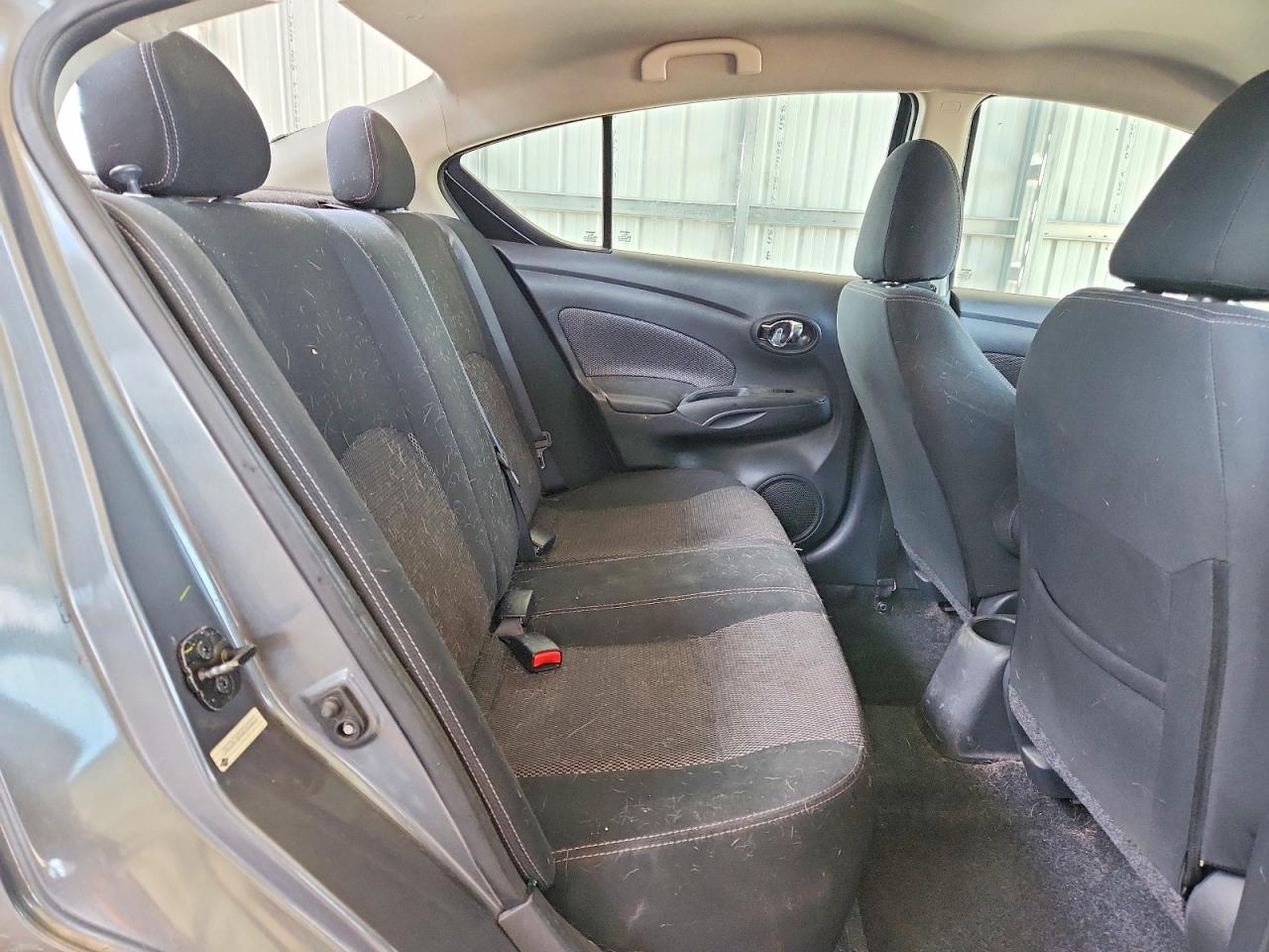 Nissan Versa Sv