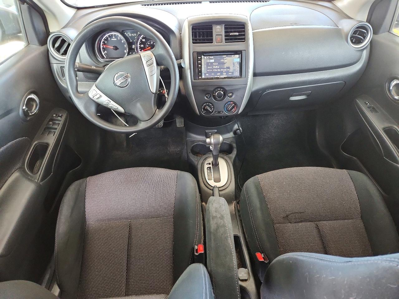 Nissan Versa Sv