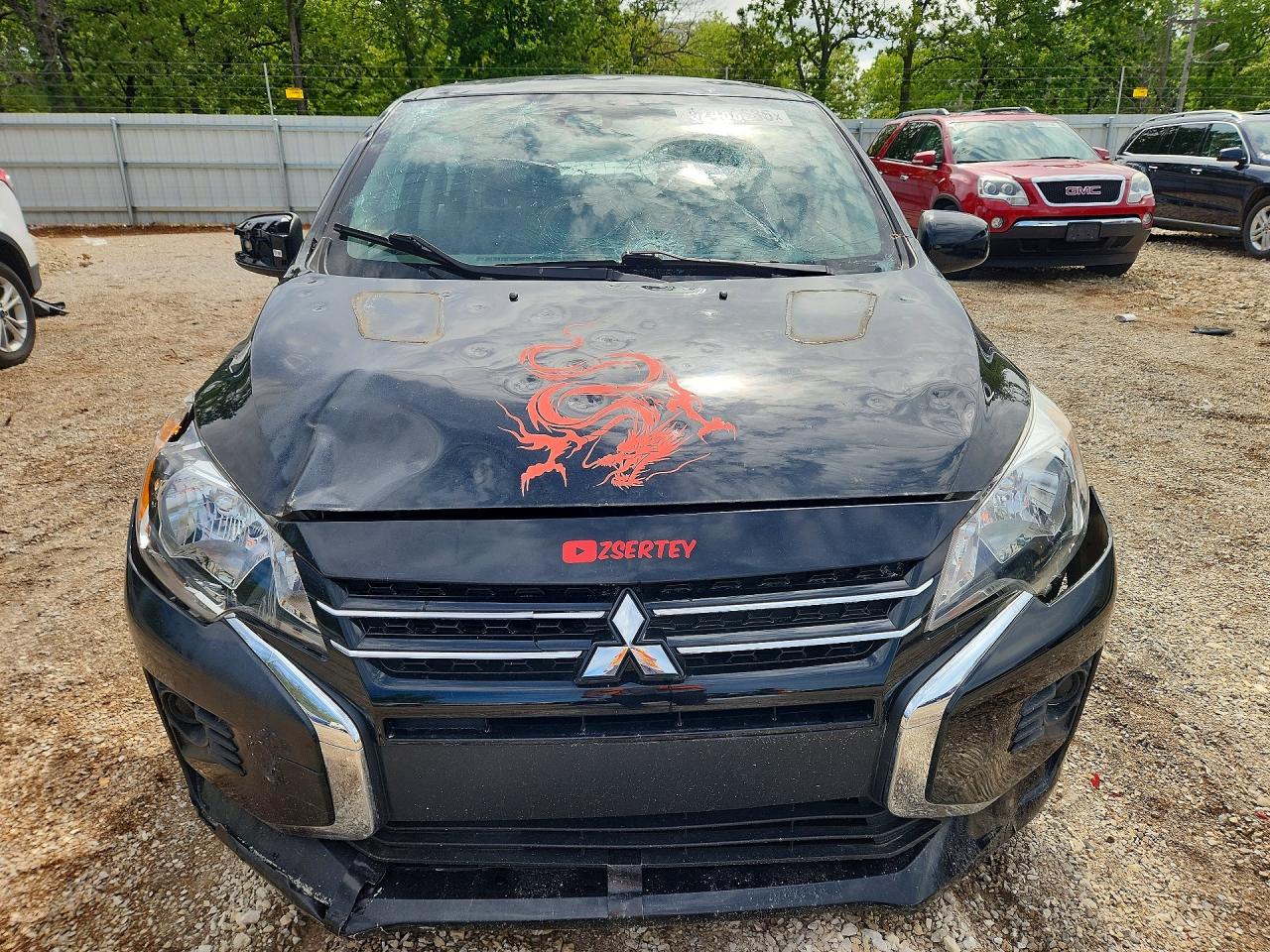 Mitsubishi Mirage Es
