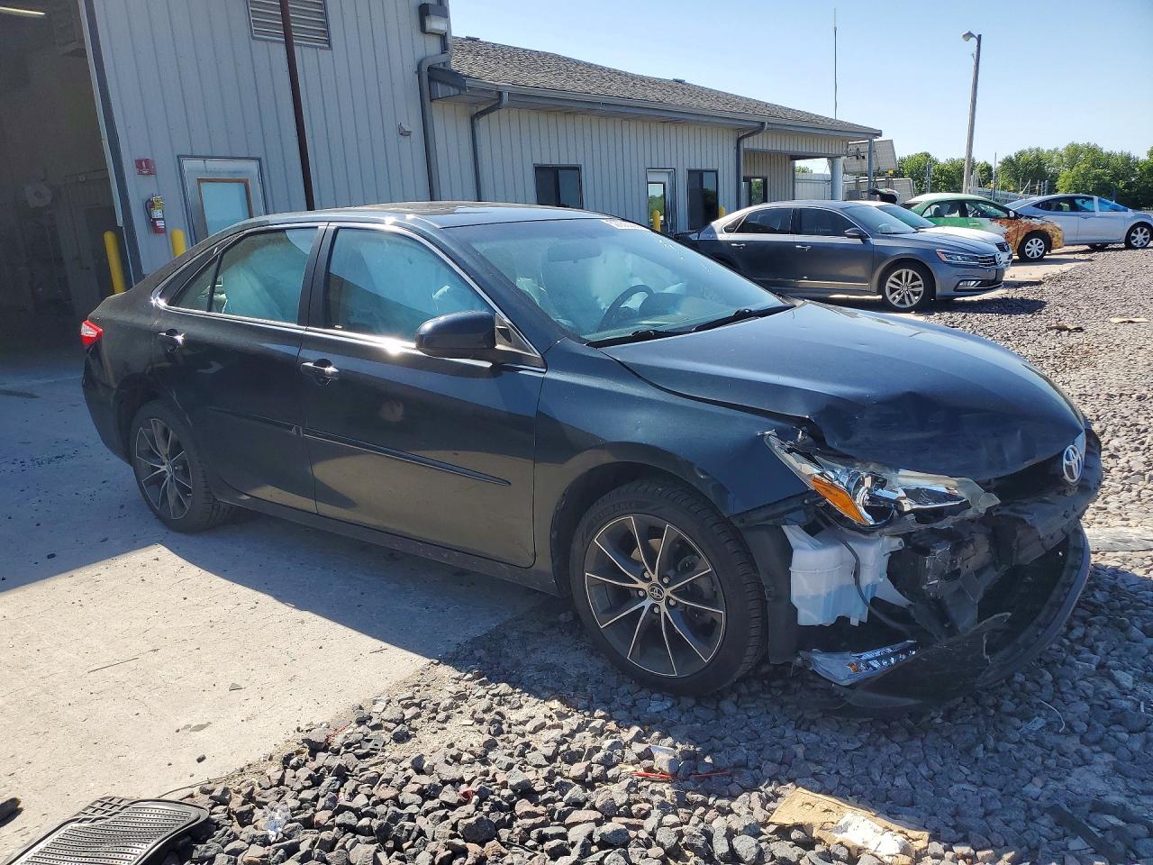 Toyota Camry Xse