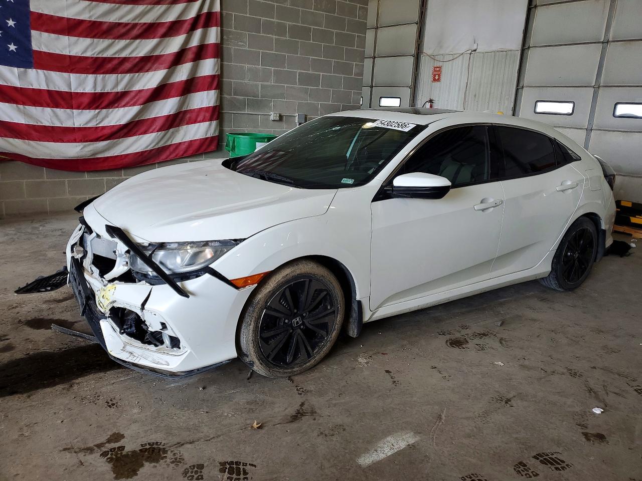 Salvage Honda Civic Image