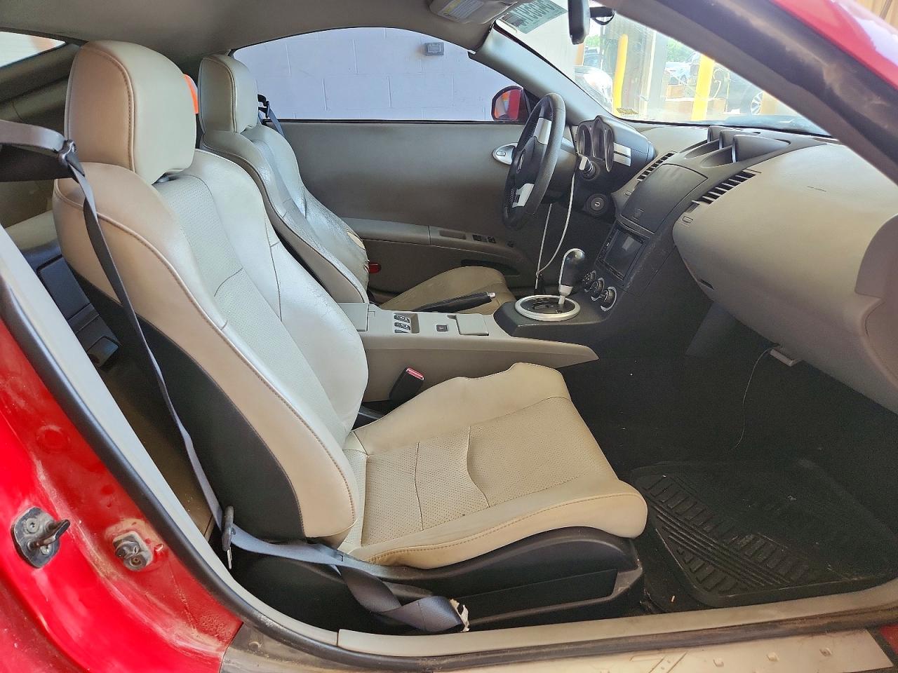 Nissan 350Z Coupe