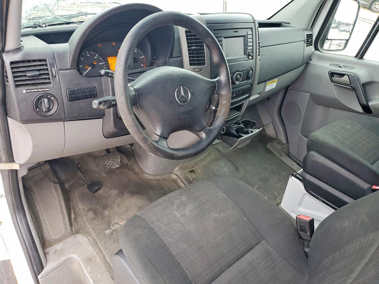 Mercedes-Benz Sprinter 2500