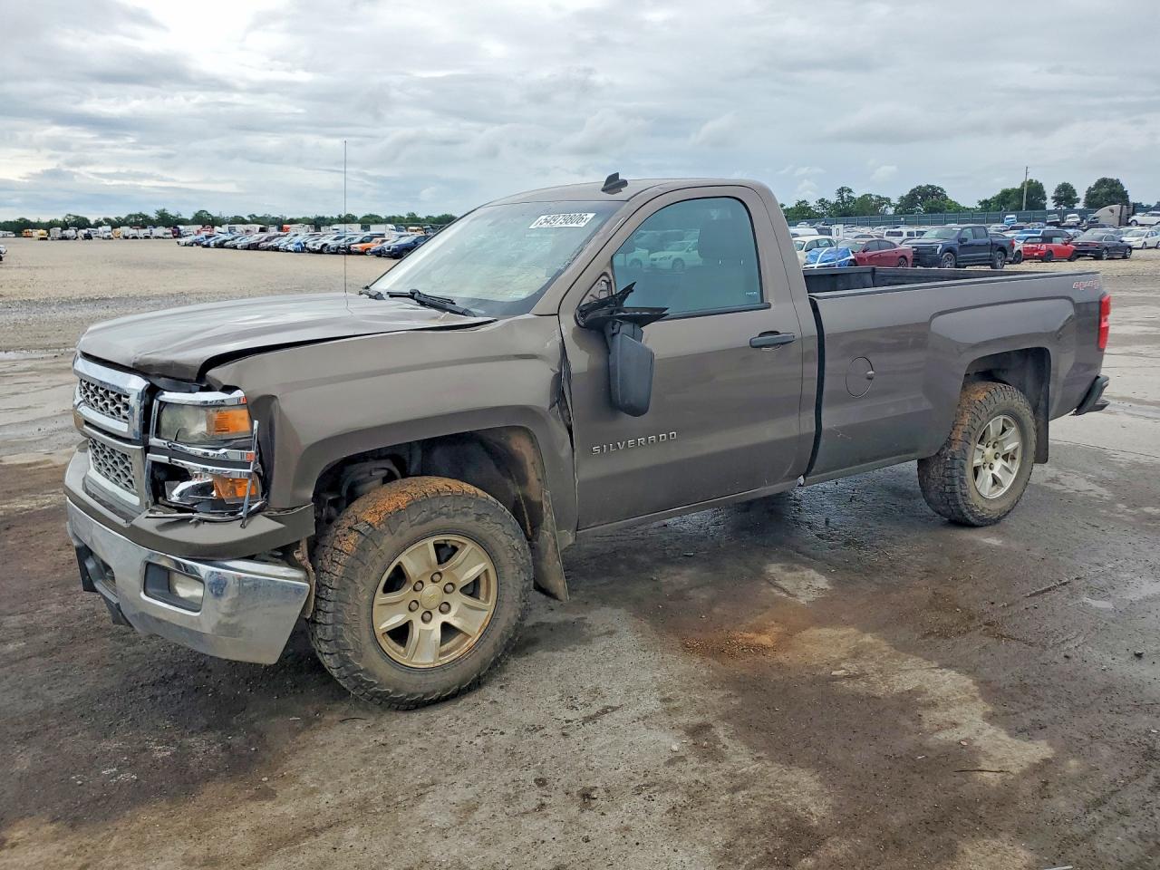 Salvage Chevrolet Silverado Image