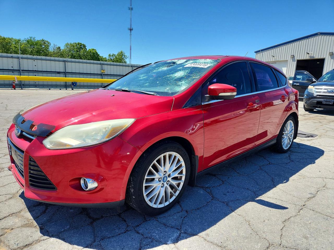Salvage Ford Focus Image