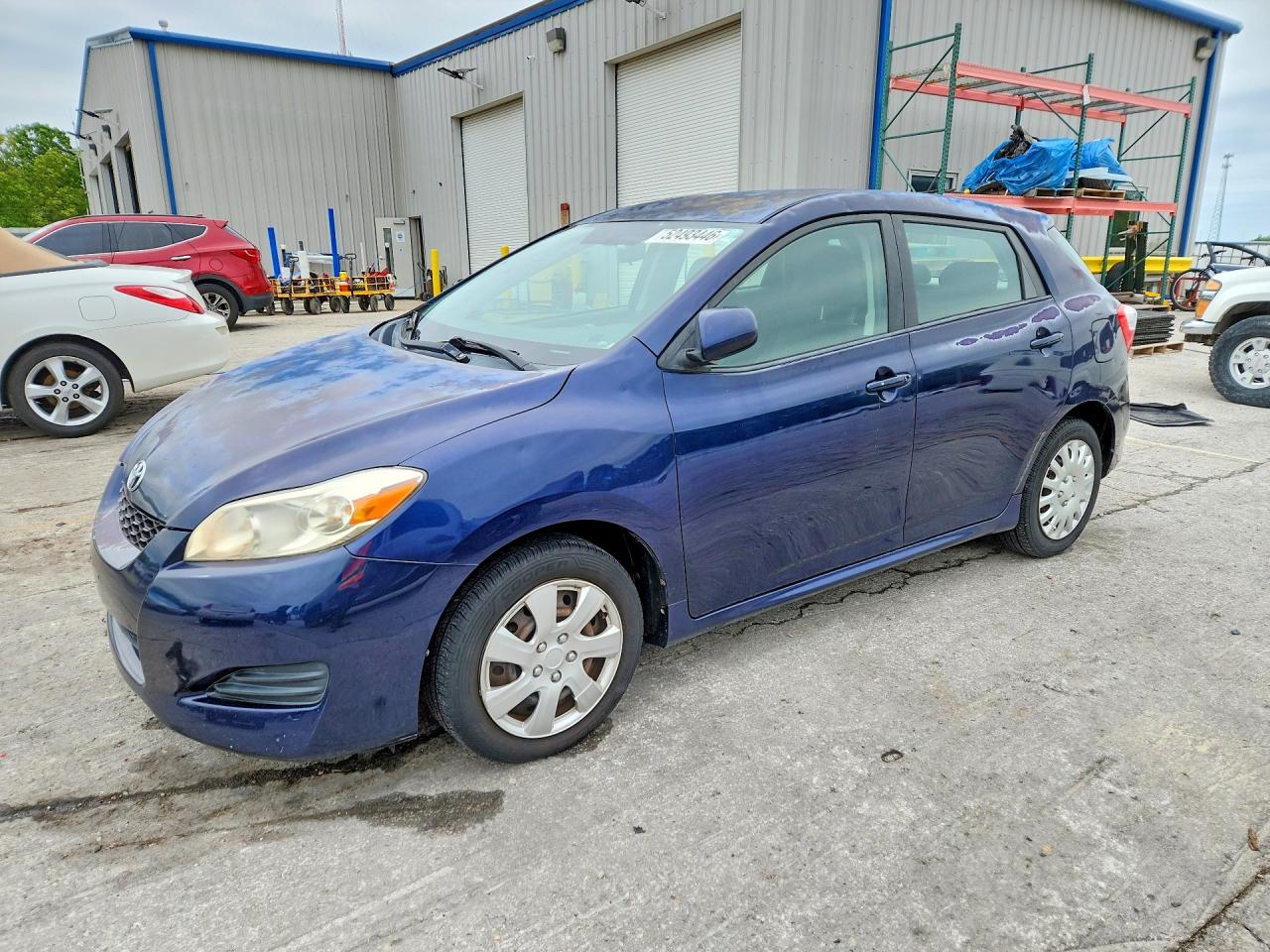 Salvage Toyota Matrix Image