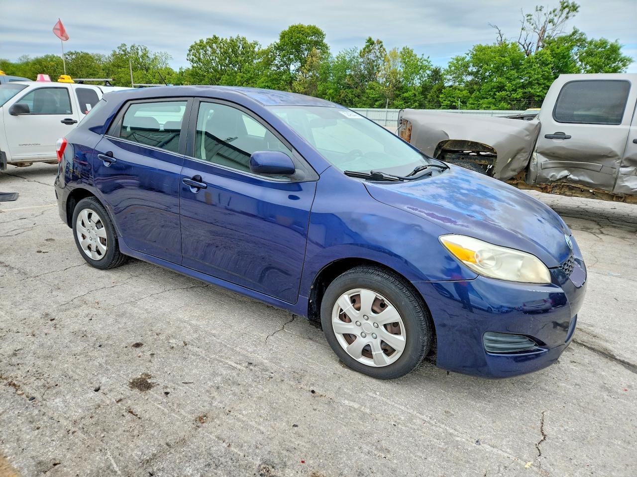 Toyota Matrix Base