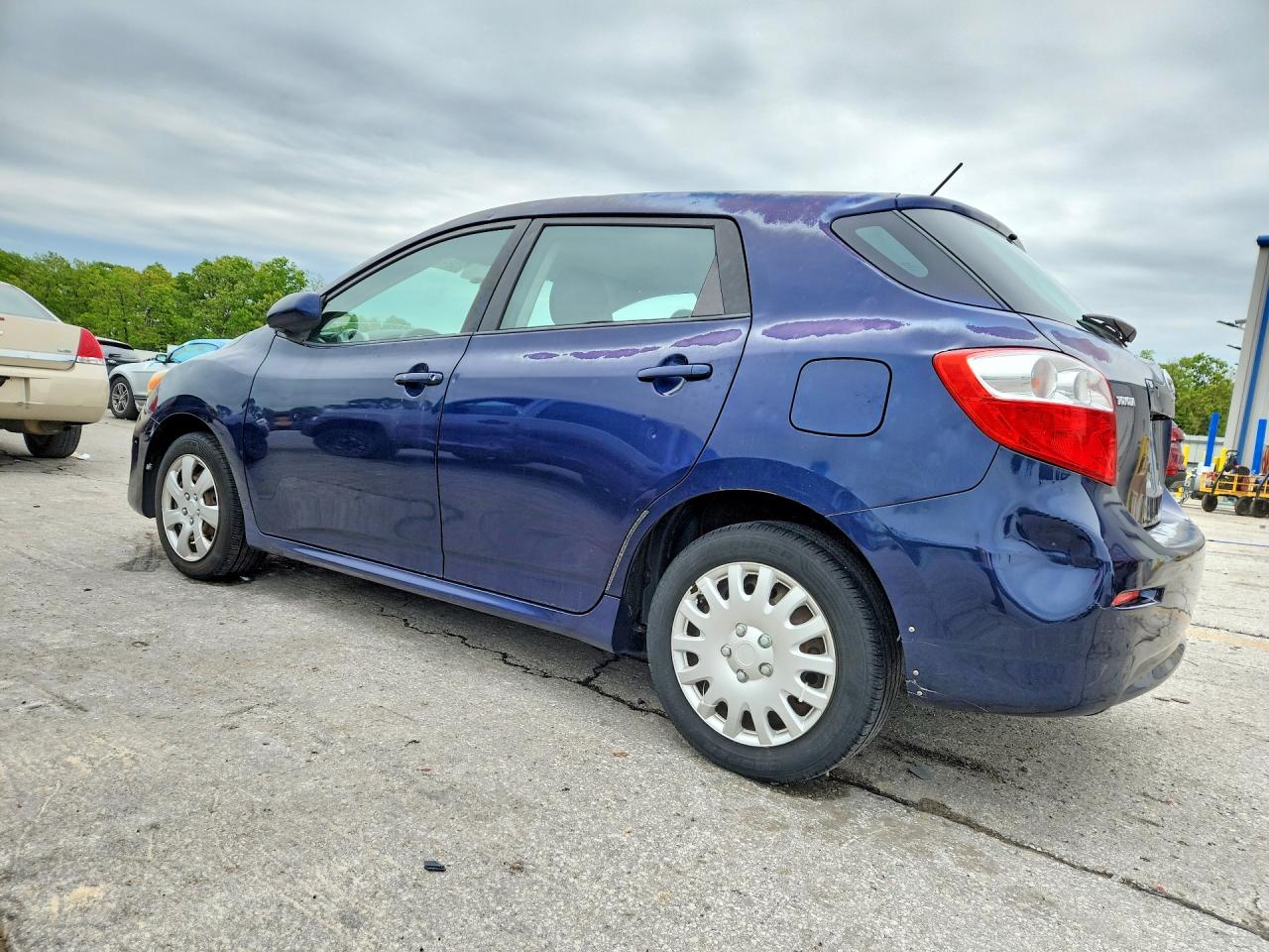Toyota Matrix Base
