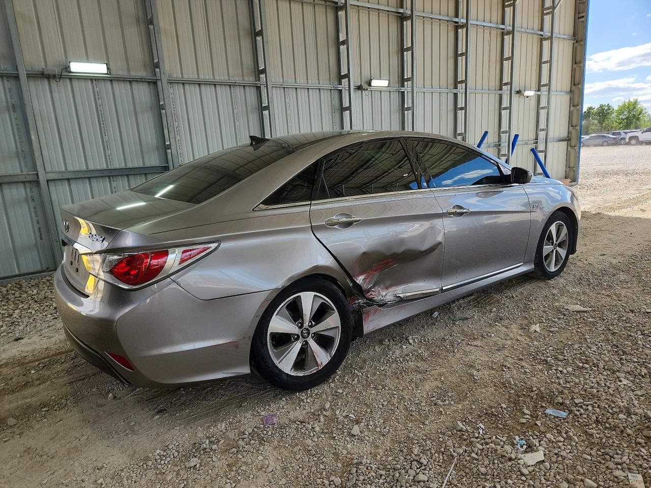 Hyundai SONATA Hybrid