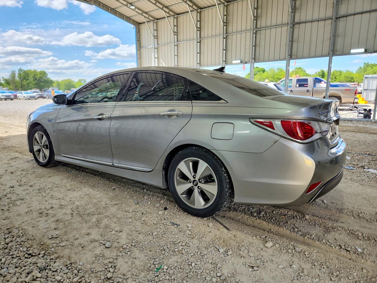 Hyundai SONATA Hybrid