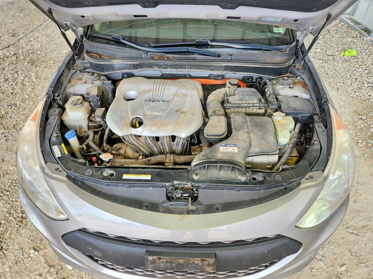 Hyundai SONATA Hybrid