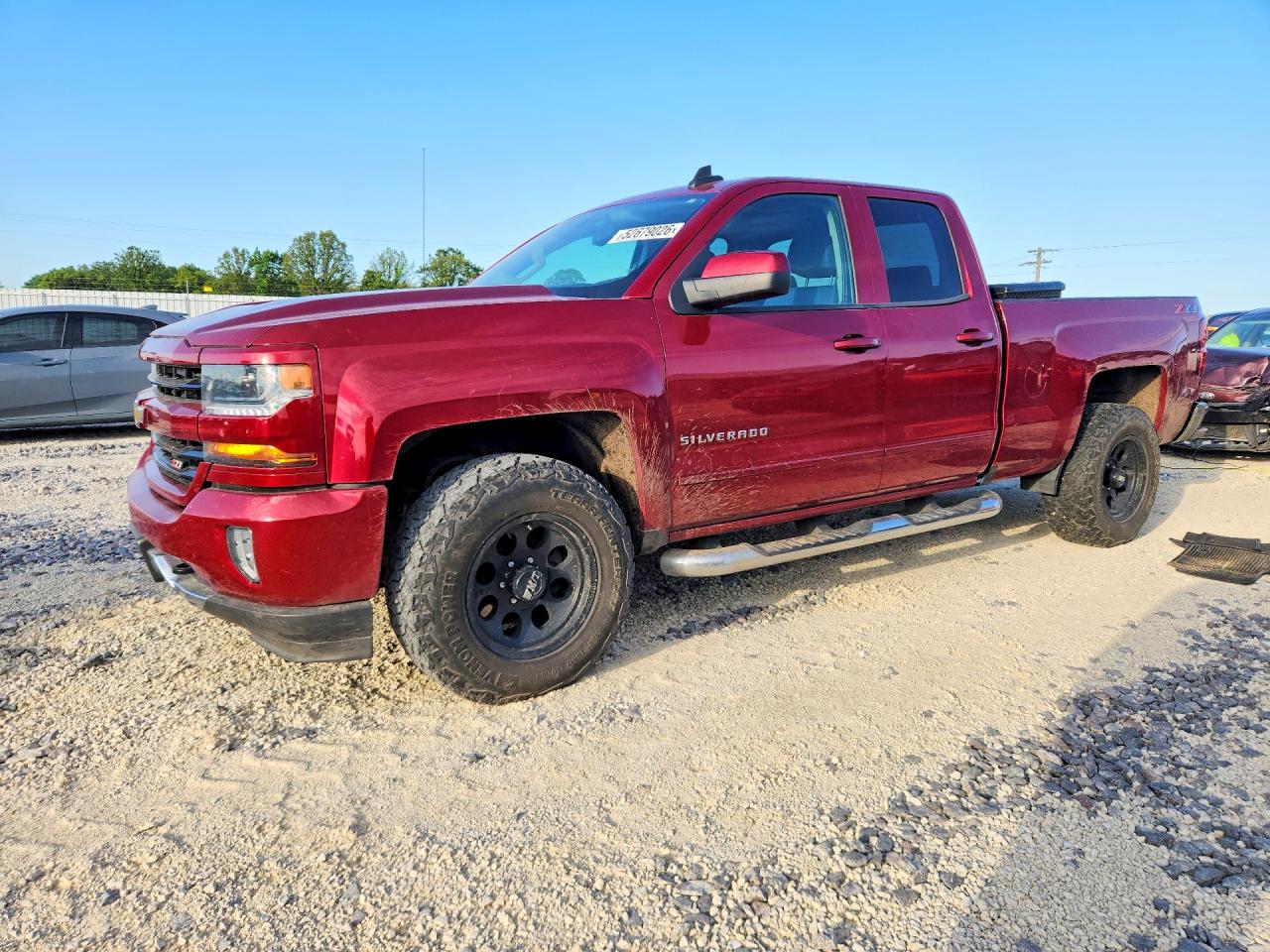 Salvage Chevrolet Silverado Image