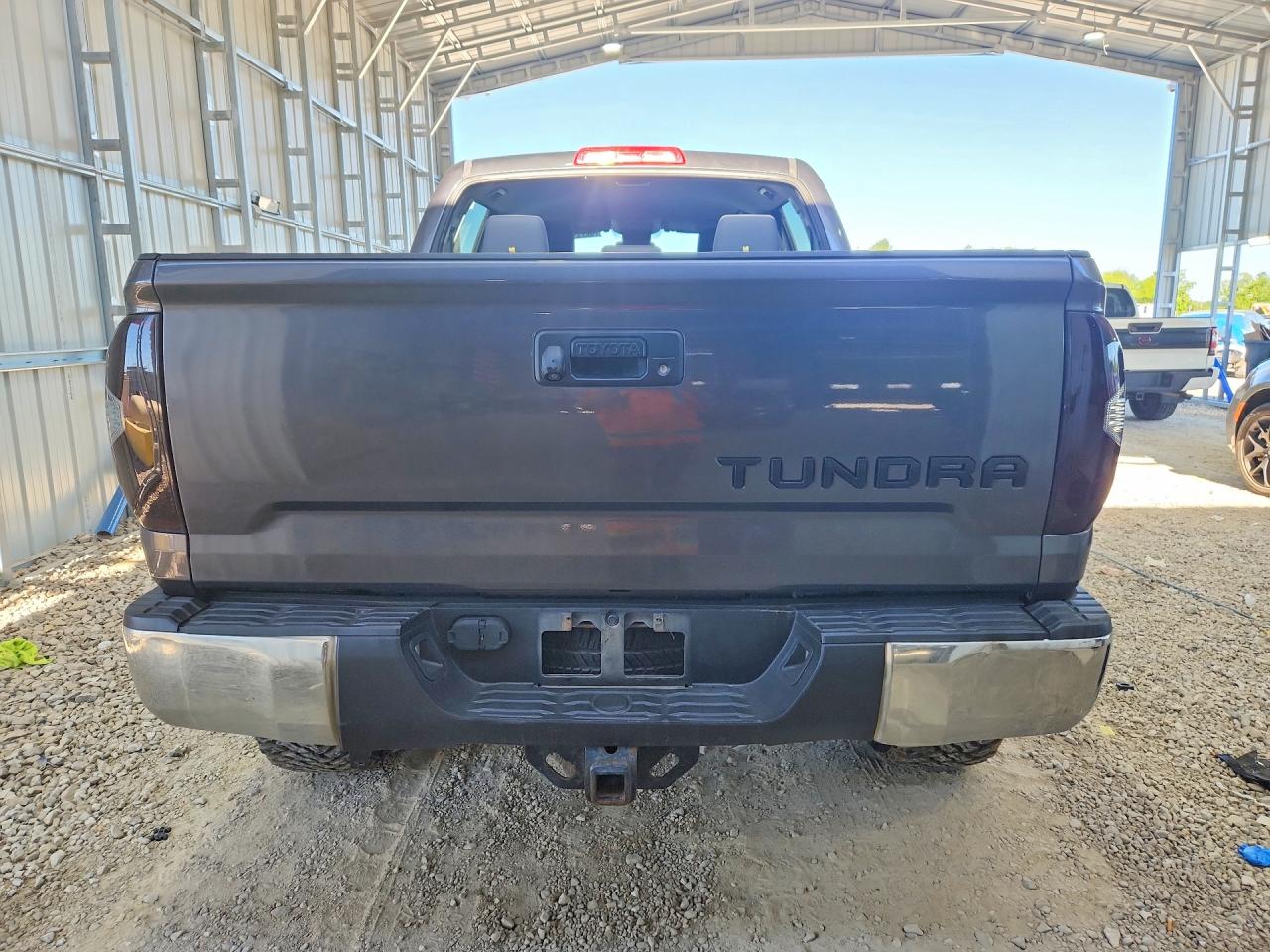 Toyota Tundra Sr5