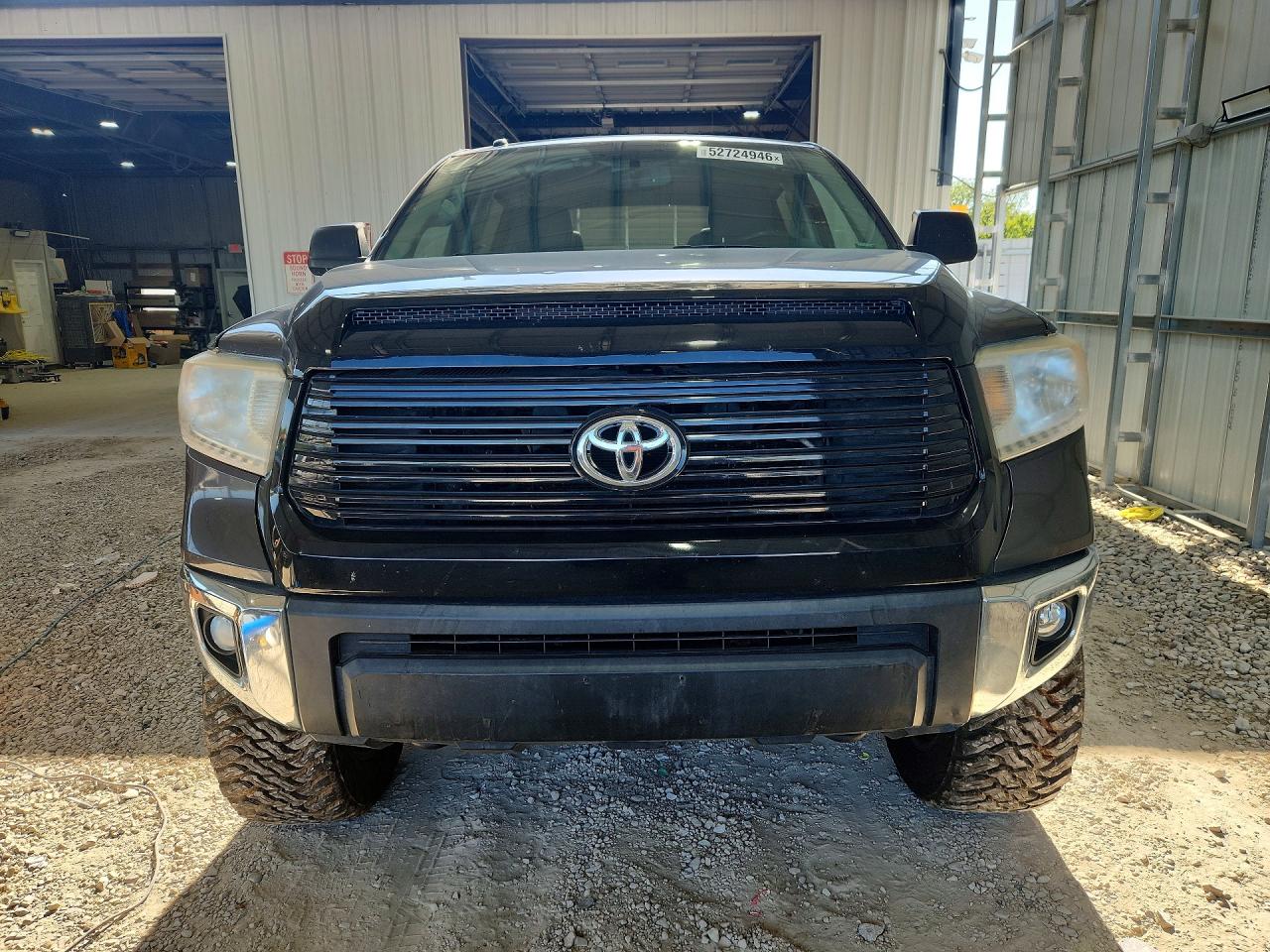 Toyota Tundra Sr5