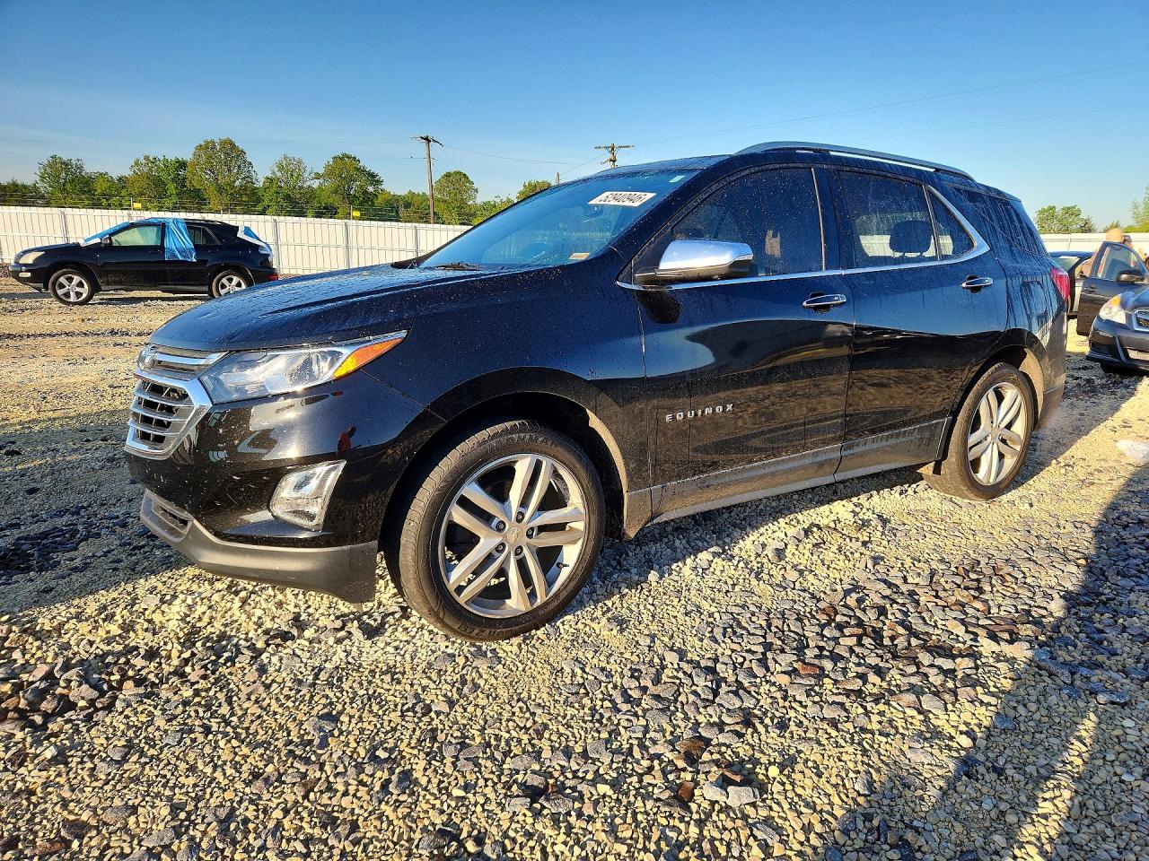 Salvage Chevrolet Equinox Image