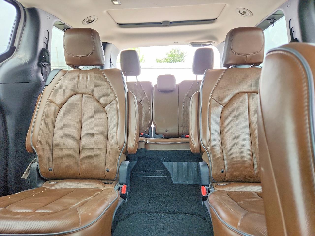 Chrysler Pacifica Limited