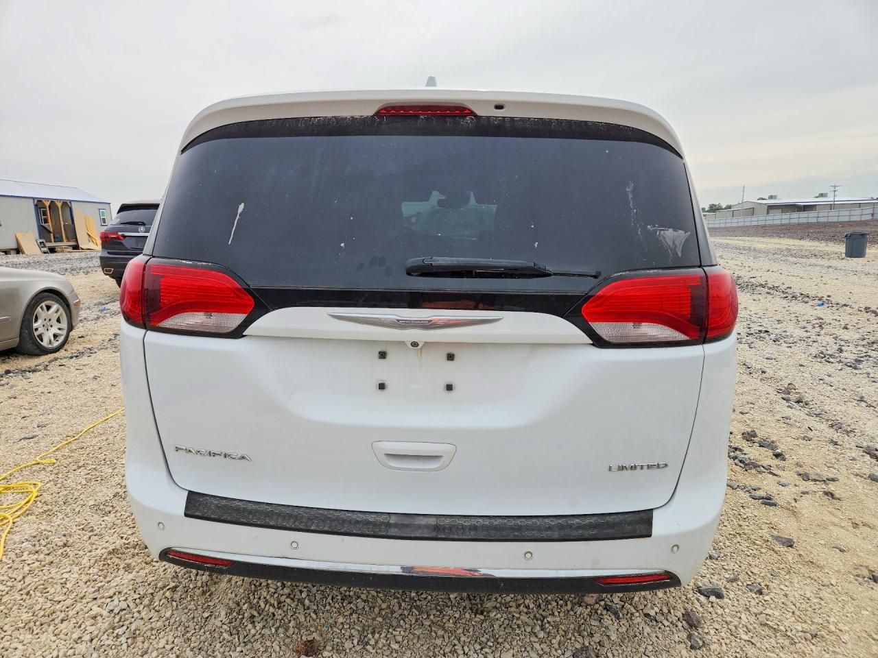 Chrysler Pacifica Limited