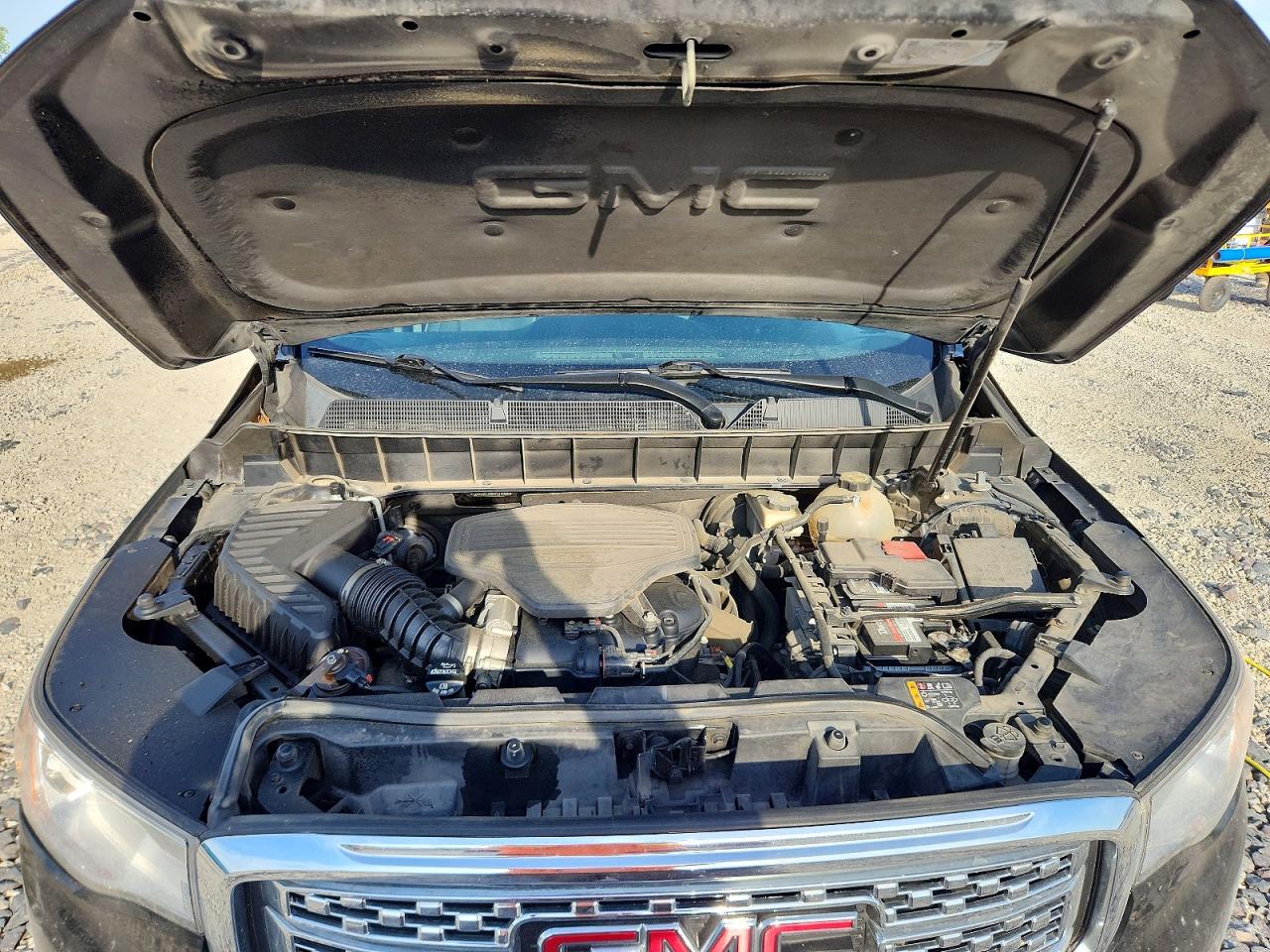 GMC Acadia Denali