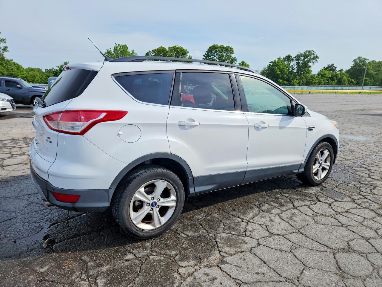 Ford Escape Se
