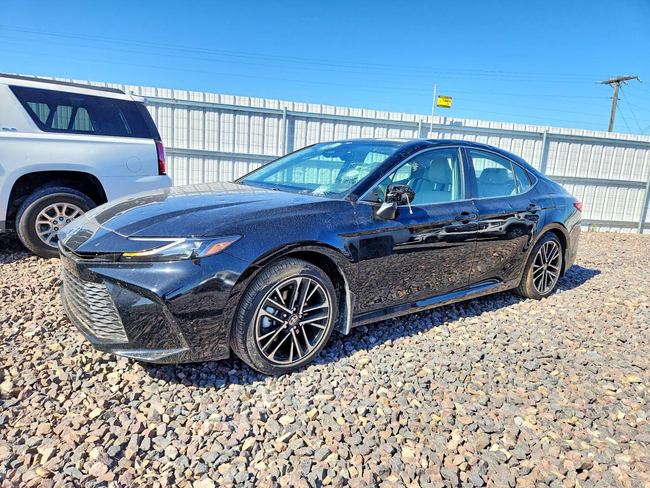 Salvage Toyota Camry Image