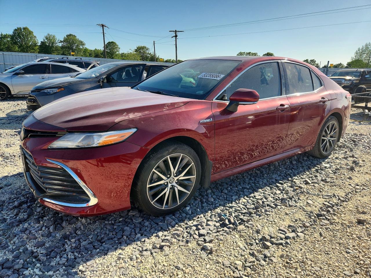 Salvage Toyota Camry Image