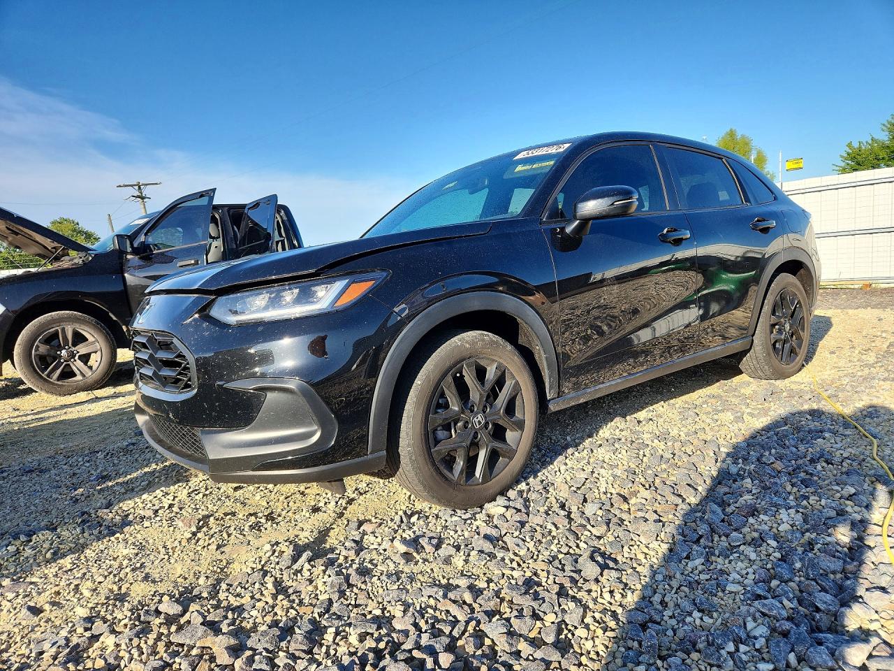 Salvage Honda HR-V Image