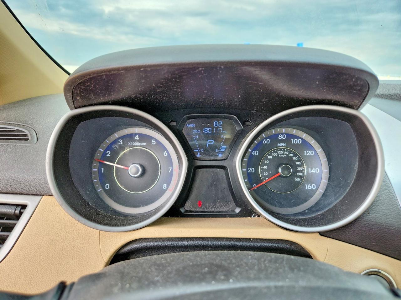 Hyundai ELANTRA Limited